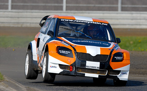 Nordmanden Guttorm Lindefjell anvender Rally Cross Himmerland til finjustering af sin nybyggede Skoda Fabia Super 2000 inden en kommende EM-satsning.